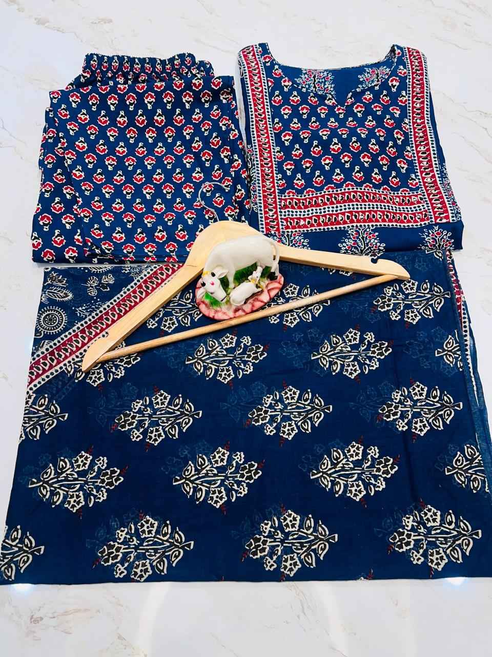 Elegant Printed Cotton Kurti with Pant & Dupatta Set – Stylish Women’s Ethnic Wear