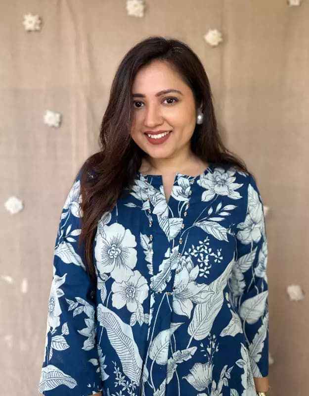 Trendy Floral Cotton Co-Ord Set – Travel & Office Wear with Mirror Work Detailing